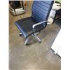 Image 5 : GAS LIFT OFFICE ARMCHAIR