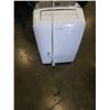 Image 2 : NOMA 5,000BTU PORTABLE AIR CONDITIONER WITH HOSE WORKING