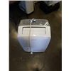 Image 3 : NOMA 5,000BTU PORTABLE AIR CONDITIONER WITH HOSE WORKING