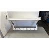 Image 1 : WHITE ENTRANCE COAT HOOK SHELF