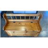 Image 2 : WOODEN ENTRY BENCH WITH STORAGE