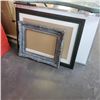 Image 1 : 3FT WHITE BOARD AND 2 FRAMES