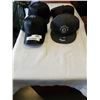 Image 1 : 4 NEW HATS