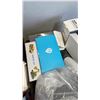 Image 3 : 2 BOXES OF AMAZON OVERSTOCK ITEMS