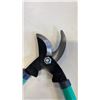 Image 3 : 2 NEW EXTENDABLE PRUNERS