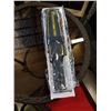 Image 2 : NEW HANDHELD METAL DETECTOR WAND SECURITY SCANNER