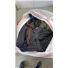 Image 3 : LOT OF NEW MENS CLOTHES SIZE LARGE-XL
