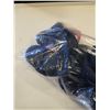 Image 3 : LOT OF 7 LOST PROPERTY WIRELESS HEADSETS