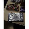 Image 2 : LOT OF HAND MADE WRAPPER WOVEN PURSES