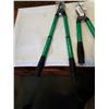 Image 2 : 2 NEW EXTENDABLE PRUNERS