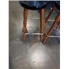 Image 3 : PAIR OF WOODEN BAR STOOLS