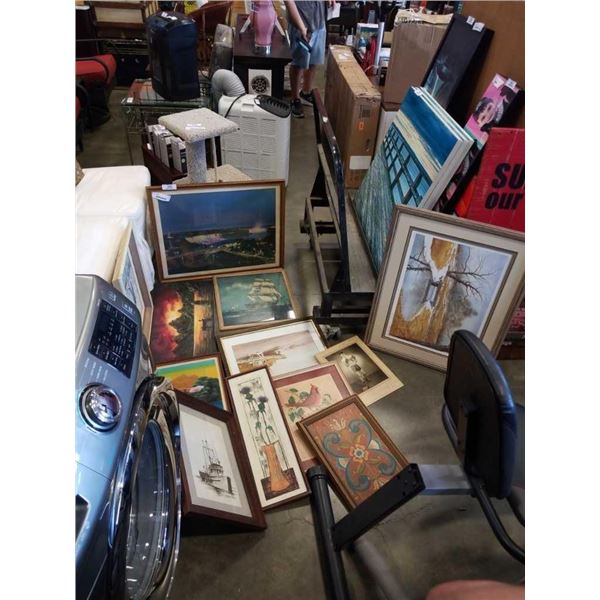 LOT OF ESTATE PHOTOS