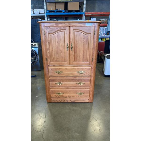 3 DRAWER WARDROBE DRESSER