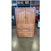 Image 1 : 3 DRAWER WARDROBE DRESSER