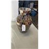 Image 2 : HAND PAINTED PORCELAIN LAMP, PLANEL GLASS VASE AND CRYSTAL VASE