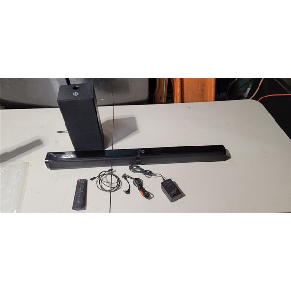 BOMAKER TAPIO V SOUNDBAR AND SUBWOOFER TESTED AND WORKING WITH CORD, REMOTE AND ACESSORIES RETAIL $1