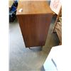 Image 3 : MCM 4 DRAWER DRESSER