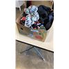 Image 1 : BOX OF NEW WOMENS SIZE XXL CLOTHING
