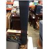 Image 2 : POLK AUDIO SOUNDBAR AND SUB