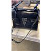 Image 8 : BOX OF LOST PROPERTY HANDBAGS