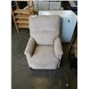 Image 1 : AS NEW LAZYBOY POWER RECLINER