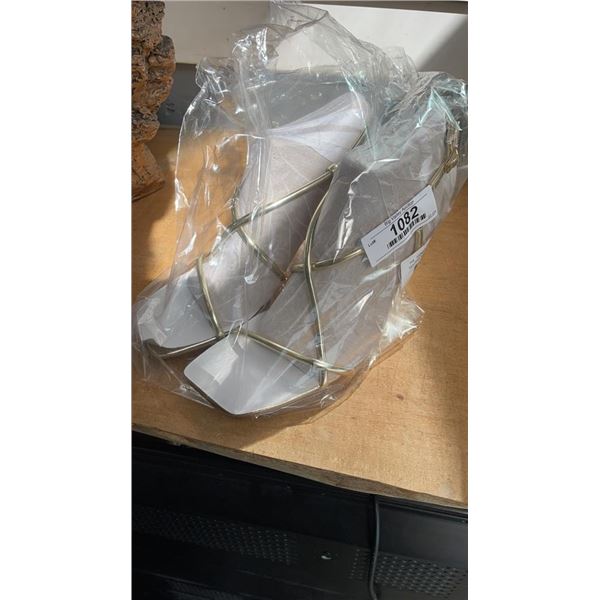 NEW NINE WEST SIZE 9 LADIES SHOES