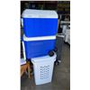 Image 1 : IGLOO COOLER, COLEMAN COOLER AND 2 HAMPERS