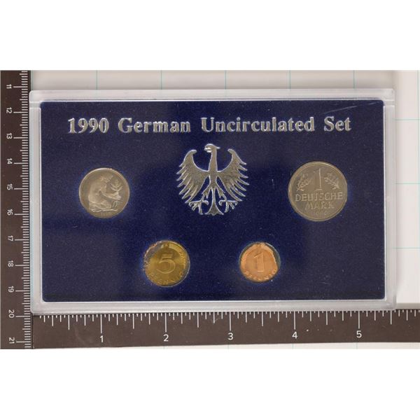 1990 GERMAN 4 COIN UNC SET IN HARD PLASTIC CASE