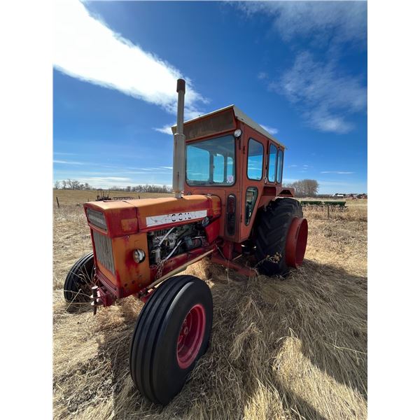 CCIlBM Volvo Tractor, motor is siezed