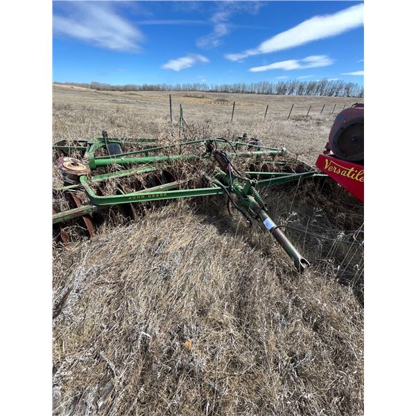 John Deere 15ft disc
