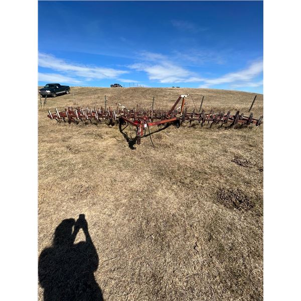 36ft Cockshutt Light duty Cult. (as is)