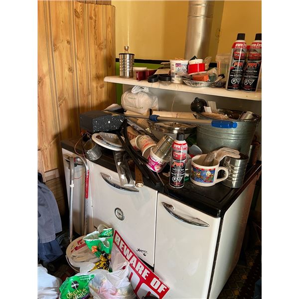 Majestic Stove, converted to gas (no grates)