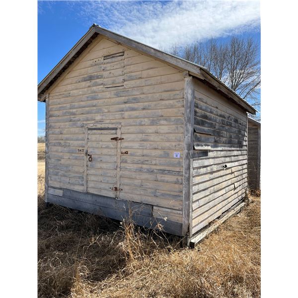 Grain Bin with Tin Roof