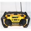 Image 1 : DEWALT WORKSITE RADIO MODEL DC012
