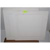 Image 1 : 8 PANELS OF WAINSCOTTING (APPROX 24" X 24" EA)
