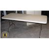 Image 1 : 6' LONG PLASTIC FOLDING TABLE
