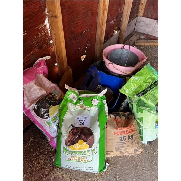 Horse Feed & Pails