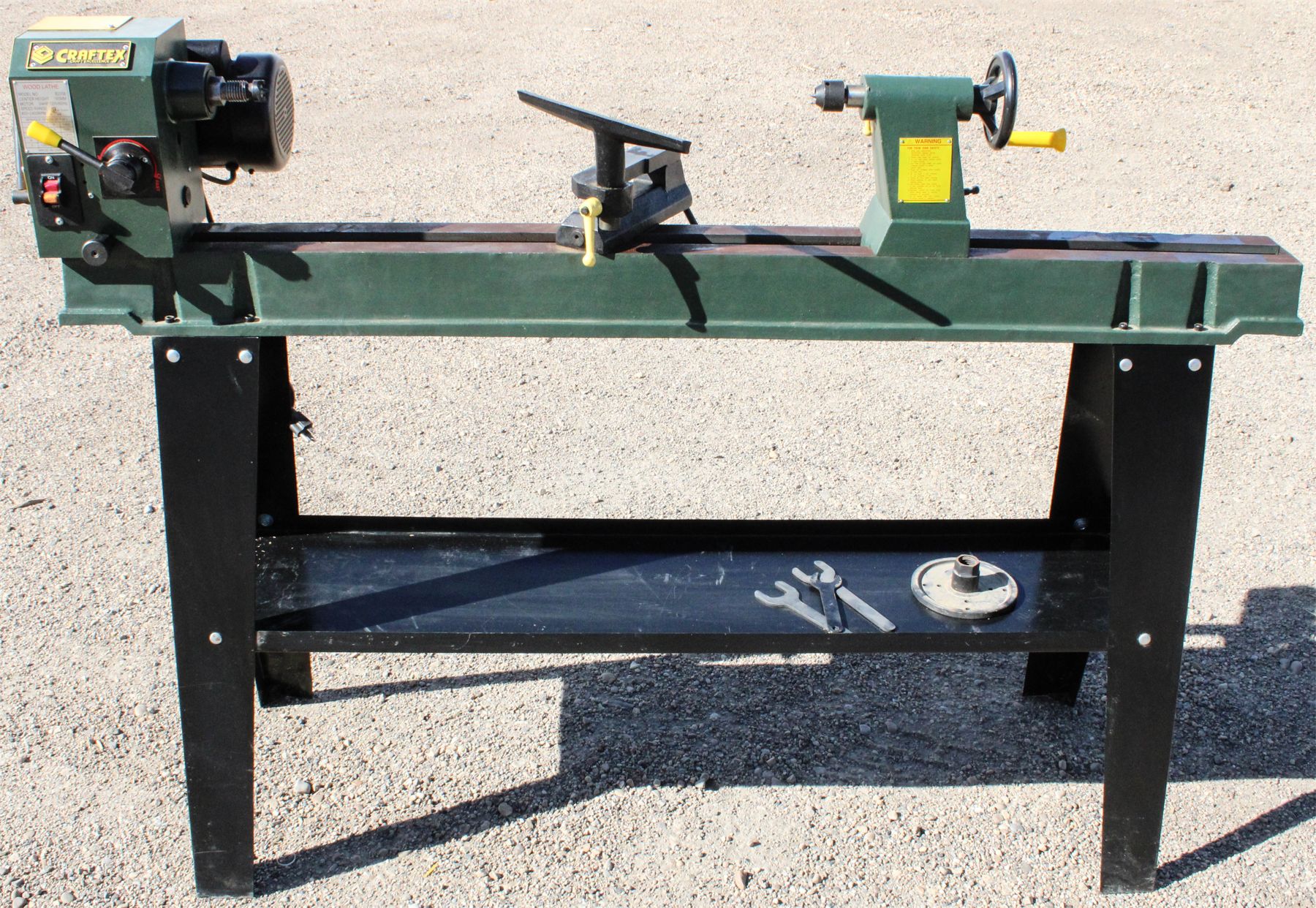 CRAFTEX MODEL B2338 WOOD LATHE