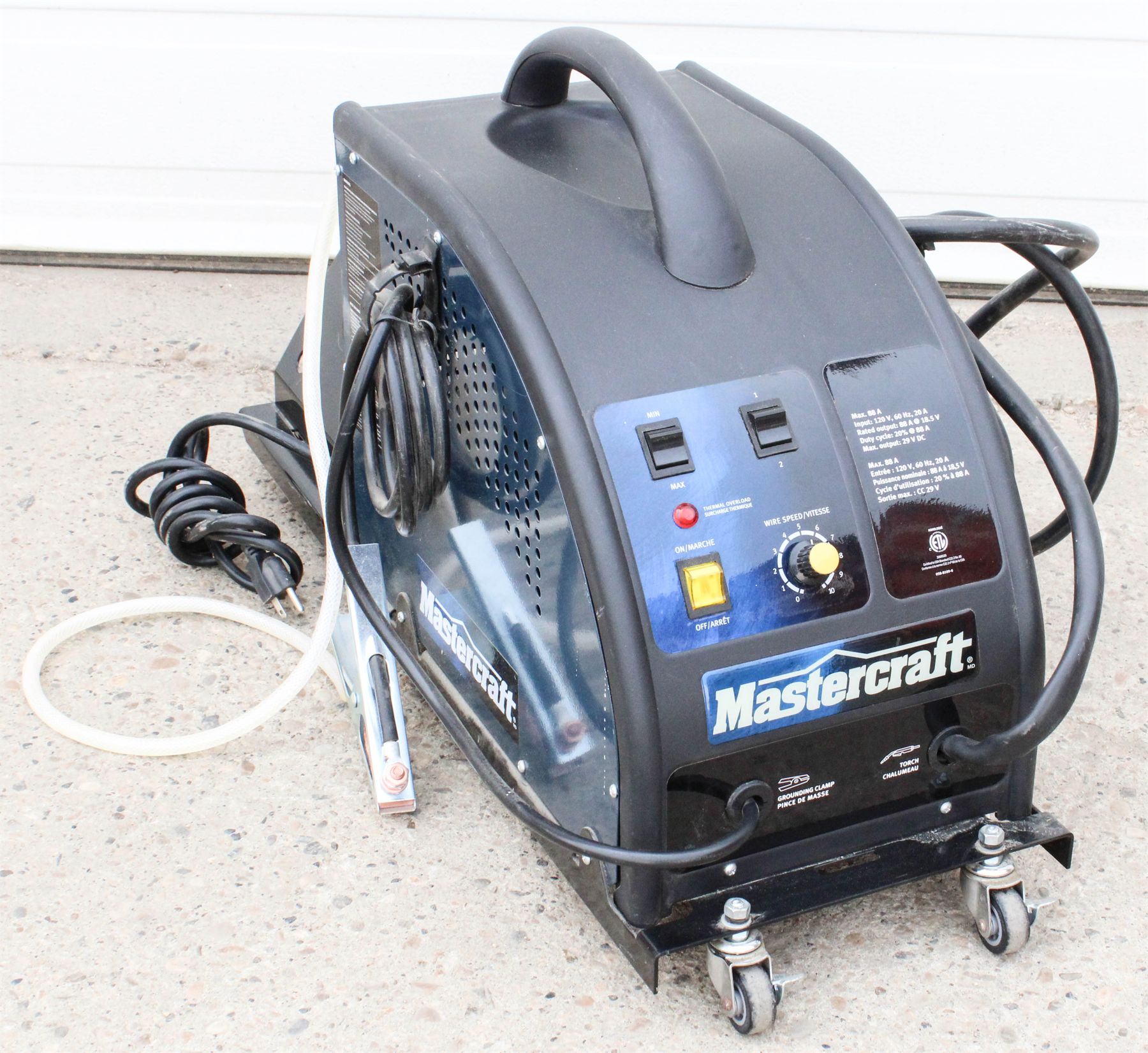 MASTERCRAFT MIG & FLUX CORE WIRE FEED WELDER