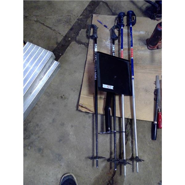 4 Ski poles and stand