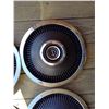 Image 5 : 4 hubcaps