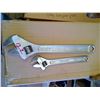Image 1 : 2 crescent wrenches