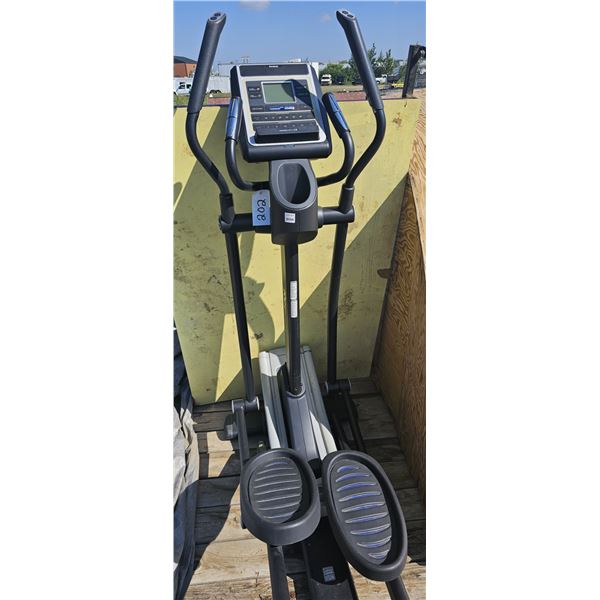 Reebok elliptical trainer Super Ramp RL 7.0 comes with user manual 6'8" long, 2'3"wide