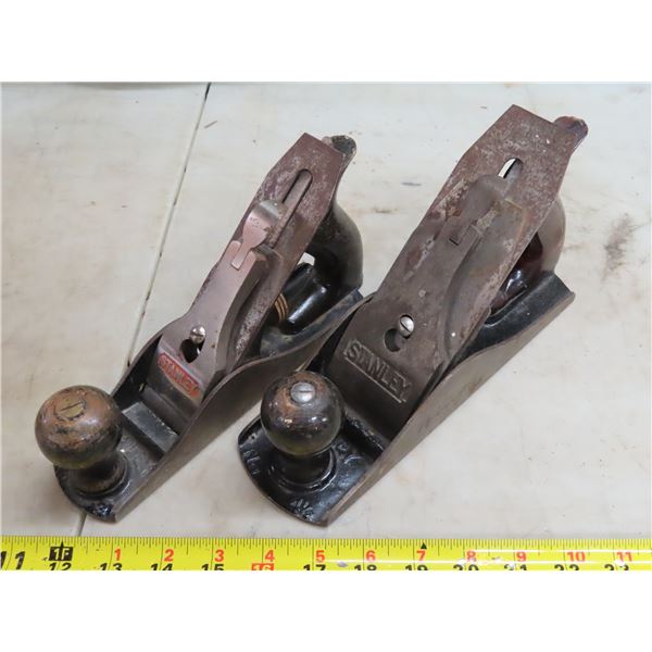 2 Stanley Planers