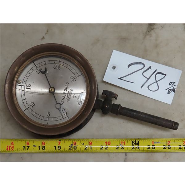 Sask.F 2057 American Bourdon Gauge