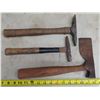Image 1 : 3 Vintage Hammers