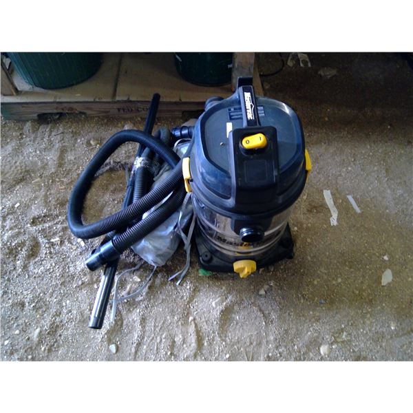 Mastercraft shop vac and accessories