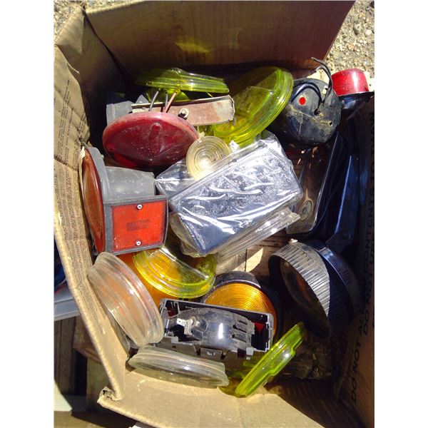 Assorted antique lens/lights