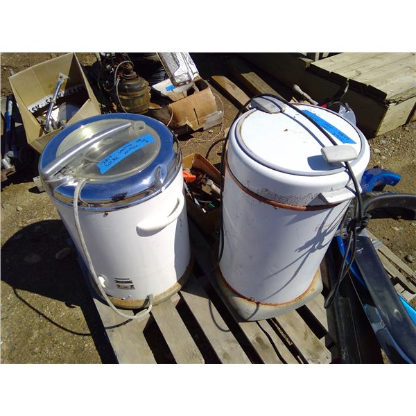 Vintage washing machine and dryer