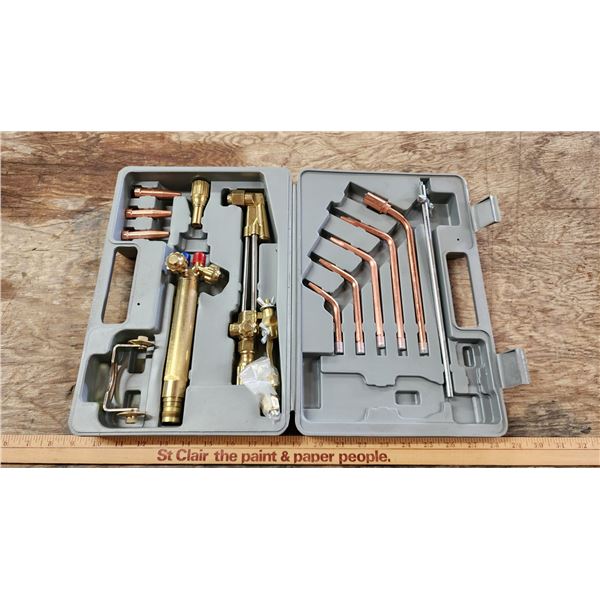 Acetylene torch set, in case - like new